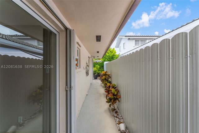 2018 SW 103rd Ct, Miami, FL 33165