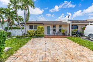 2018 SW 103rd Ct, Miami, FL 33165