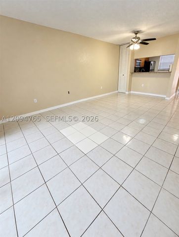 19741 SW 114th Ave 362, Miami, FL 33157