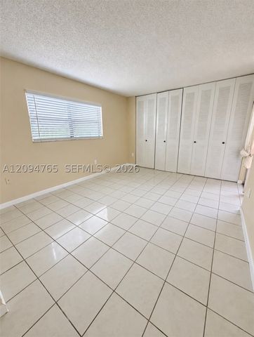19741 SW 114th Ave 362, Miami, FL 33157