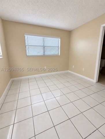 19741 SW 114th Ave 362, Miami, FL 33157