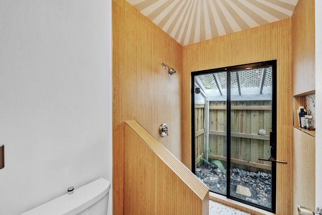 6062 Bania Wood Circle, Atlantis, FL 33462