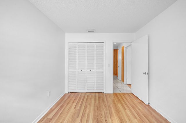 6062 Bania Wood Circle, Atlantis, FL 33462