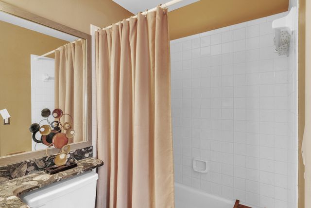 6062 Bania Wood Circle, Atlantis, FL 33462