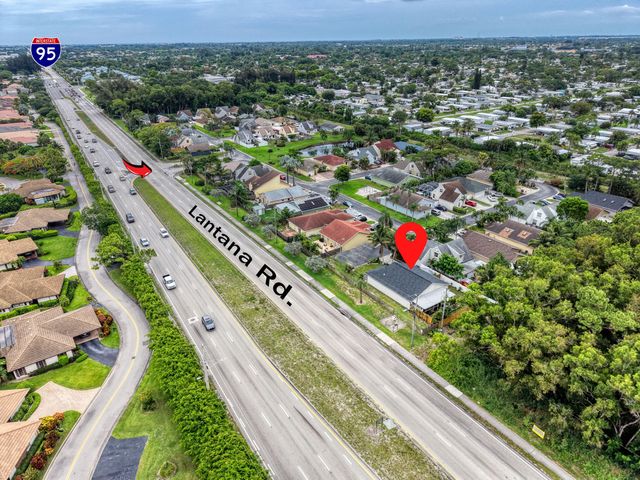 6062 Bania Wood Circle, Atlantis, FL 33462