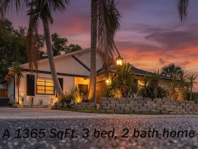 6062 Bania Wood Circle, Atlantis, FL 33462