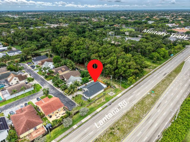 6062 Bania Wood Circle, Atlantis, FL 33462
