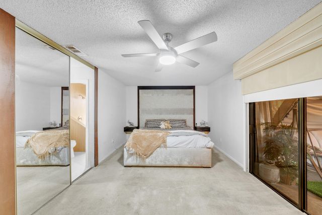 6062 Bania Wood Circle, Atlantis, FL 33462