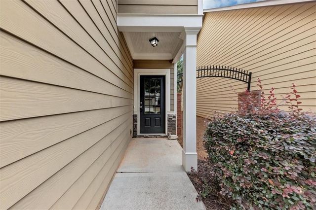 18 Greenfield Drive, Dawsonville, GA 30534