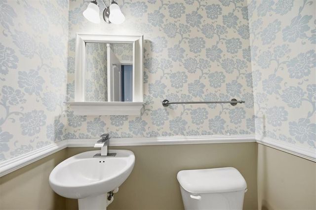 18 Greenfield Drive, Dawsonville, GA 30534