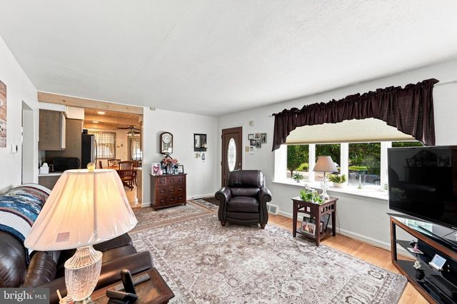 7708 BROUS AVE, Philadelphia, PA 19152