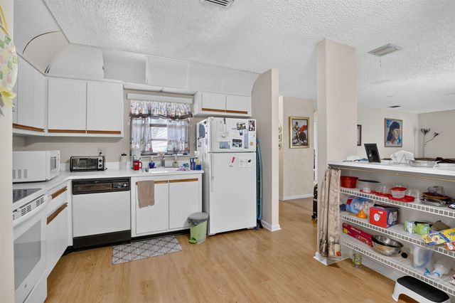 3610 NW 95th Terrace, Sunrise, FL 33351