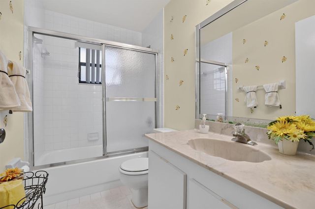 3610 NW 95th Terrace, Sunrise, FL 33351