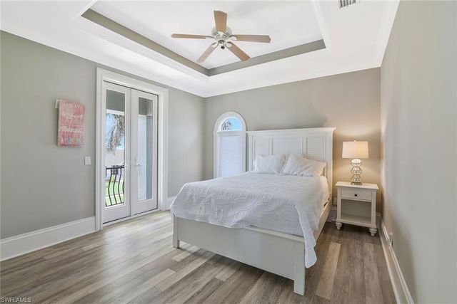 541 Taylor CT, Marco Island, FL 34145