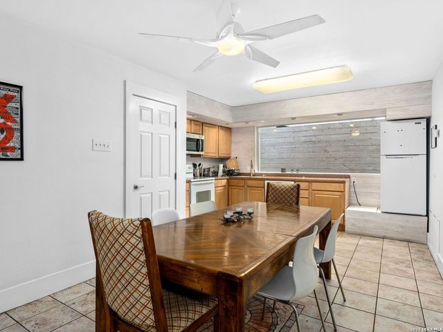 215 Beauregard - Unit B, San Antonio, TX 78204