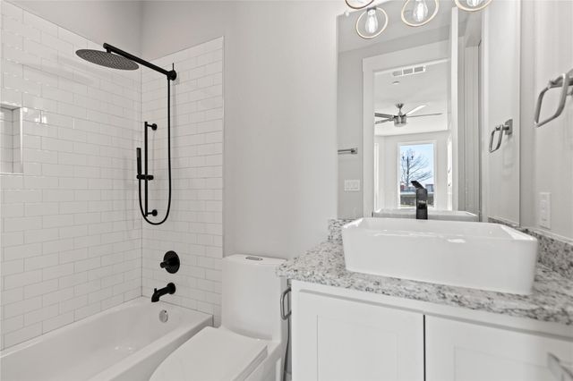 313 N Mill Street, Lewisville, TX 75057