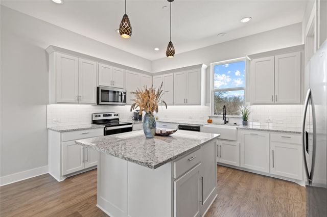 313 N Mill Street, Lewisville, TX 75057