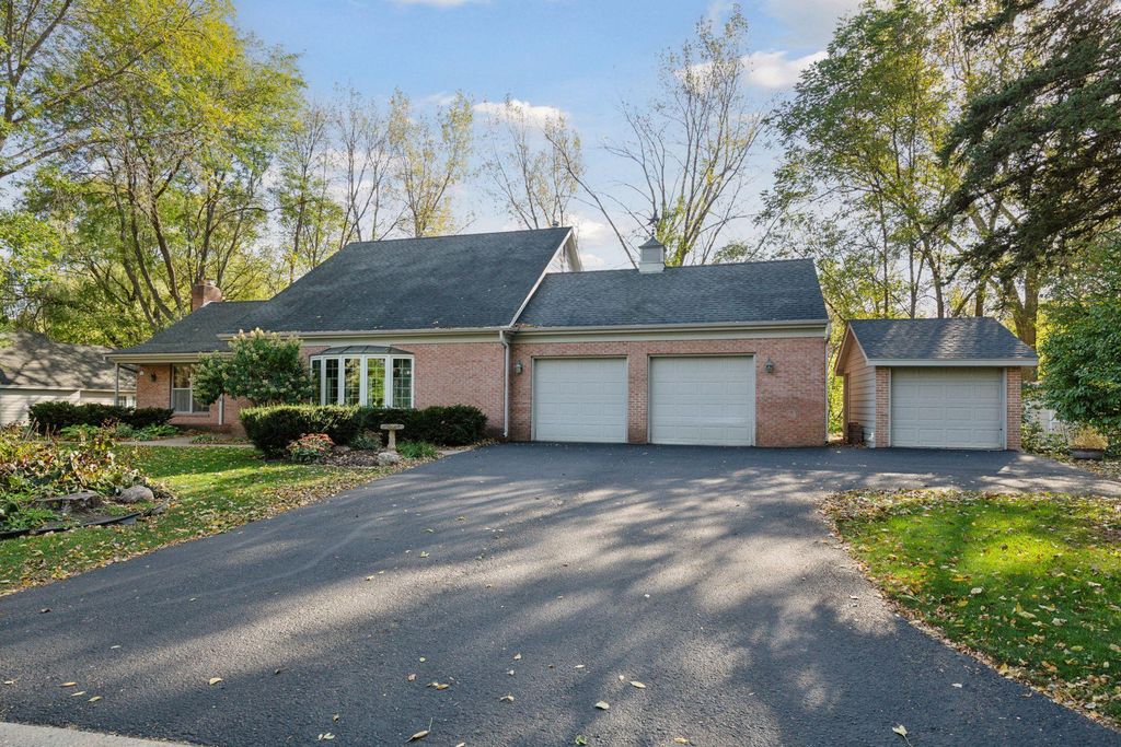 7366 Lilac Lane, Victoria, MN 55386