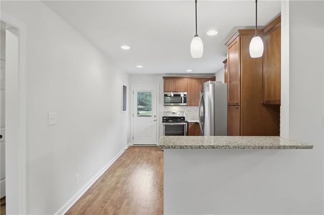 6815 Bannister Road, Cumming, GA 30028