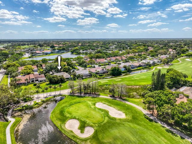 1 Balfour Road E, Palm Beach Gardens, FL 33418