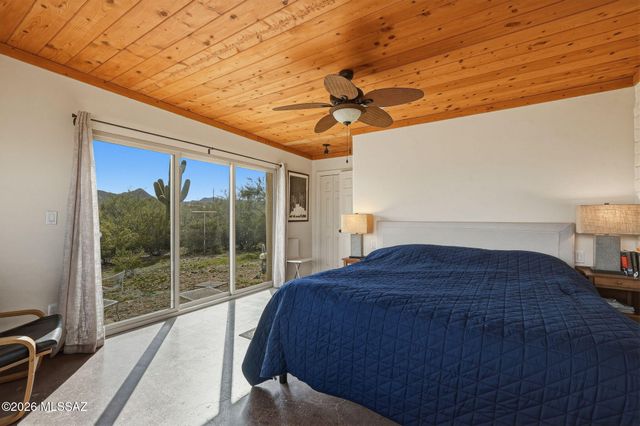 2481 N Lloyd Bush Drive, Tucson, AZ 85745