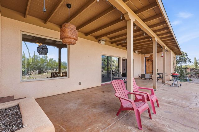 2481 N Lloyd Bush Drive, Tucson, AZ 85745