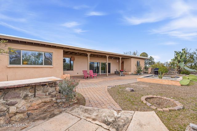 2481 N Lloyd Bush Drive, Tucson, AZ 85745