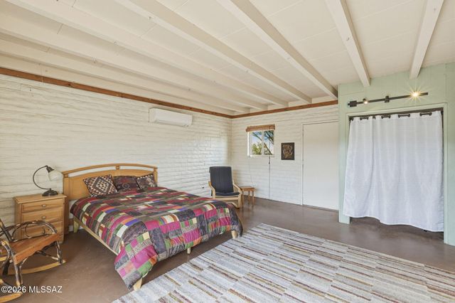 2481 N Lloyd Bush Drive, Tucson, AZ 85745