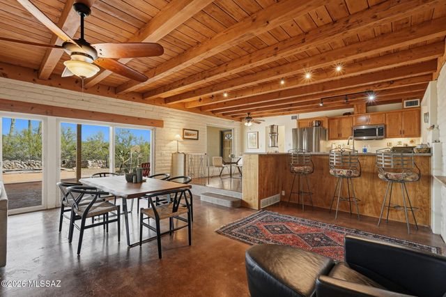 2481 N Lloyd Bush Drive, Tucson, AZ 85745