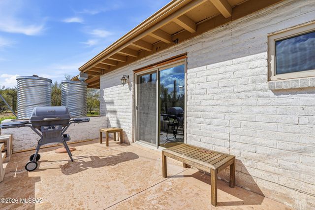 2481 N Lloyd Bush Drive, Tucson, AZ 85745