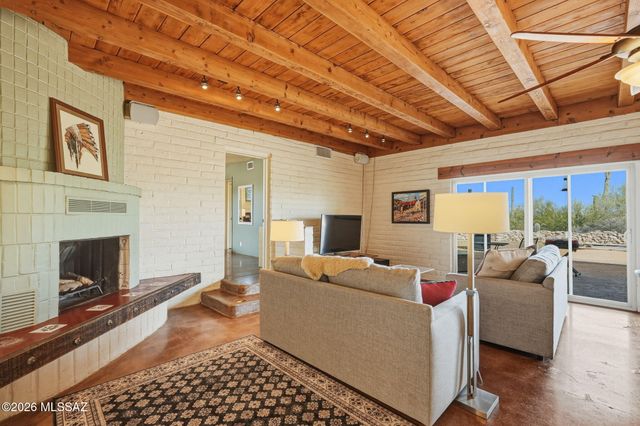 2481 N Lloyd Bush Drive, Tucson, AZ 85745