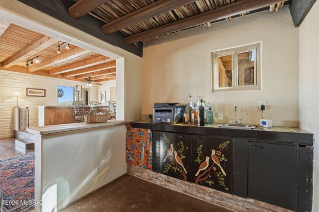 2481 N Lloyd Bush Drive, Tucson, AZ 85745