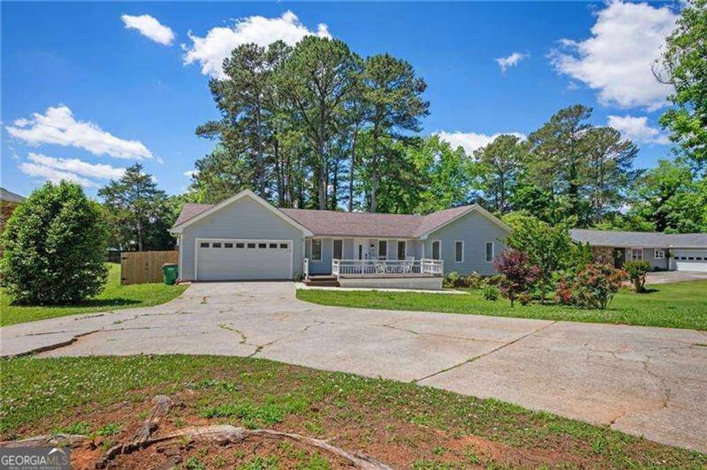 493 Greg Drive SW, Lilburn, GA 30047 — photo 3