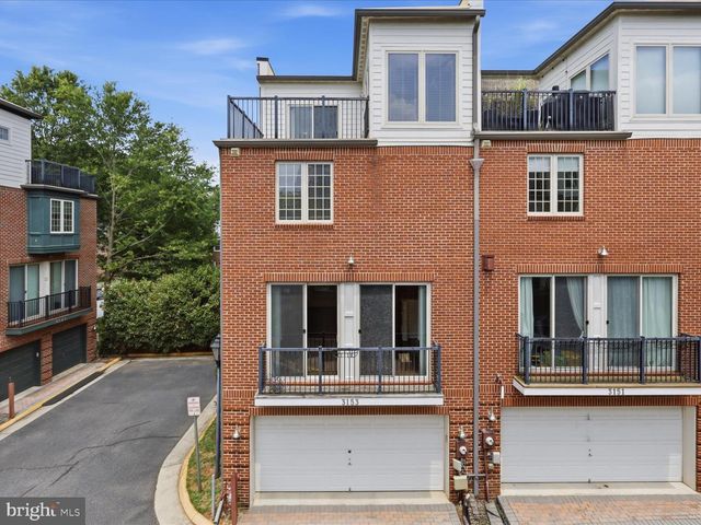 3153 BLUE BARN WAY, Fairfax, VA 22031