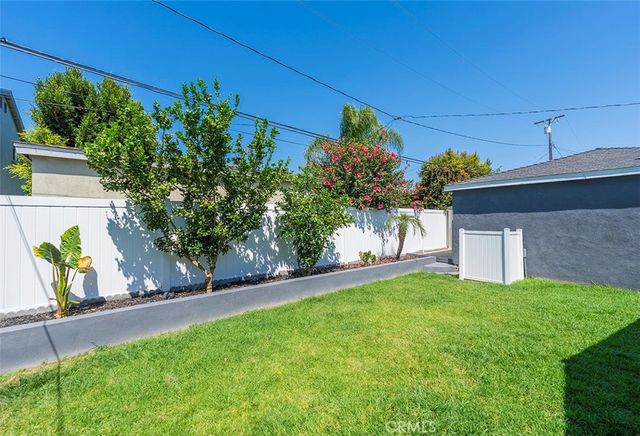 18417 Glenburn Avenue, Torrance, CA 90504