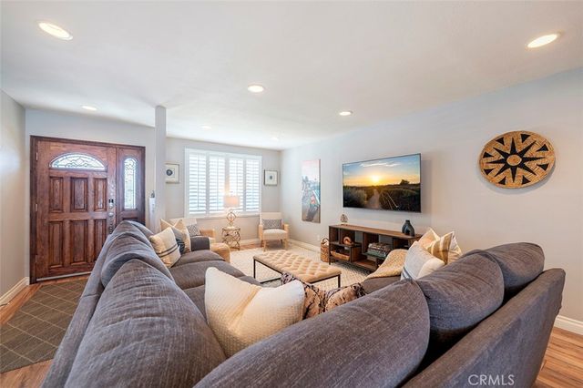 18417 Glenburn Avenue, Torrance, CA 90504