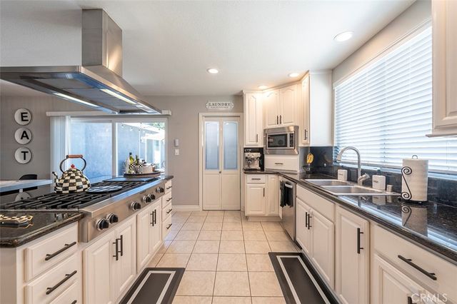 18417 Glenburn Avenue, Torrance, CA 90504