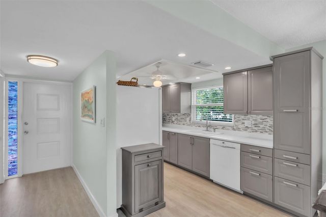 600 MANATEE AVENUE 145, Holmes Beach, FL 34217