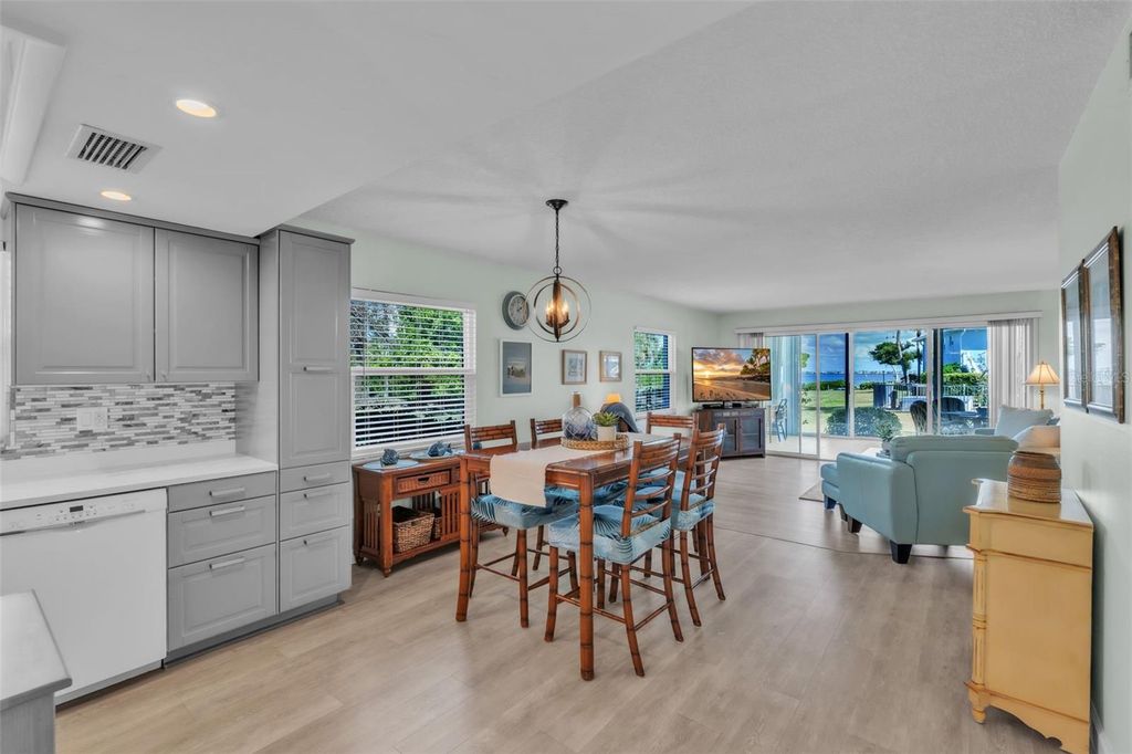 600 MANATEE AVENUE 145, HOLMES BEACH, FL 34217 — photo 4