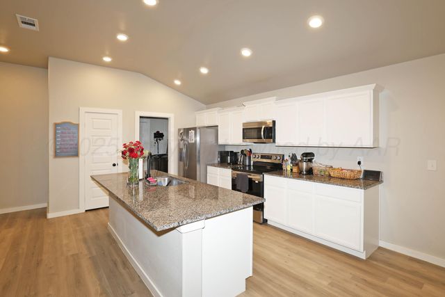 1604 MORNINGSIDE Avenue, Amarillo, TX 79118