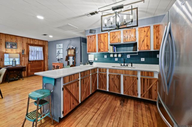 12343 Lake Rosemound Rd, St Francisville, LA 70775