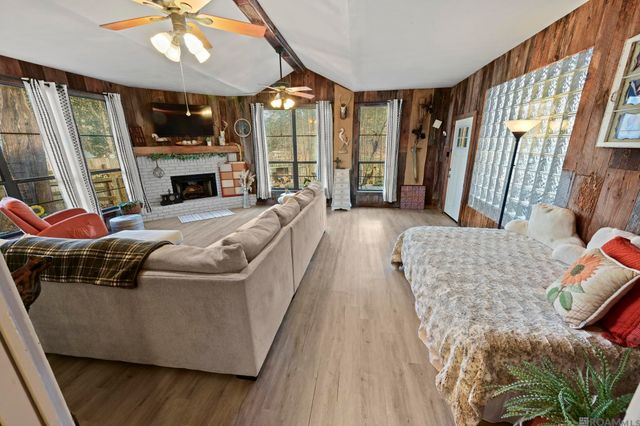 12343 Lake Rosemound Rd, St Francisville, LA 70775