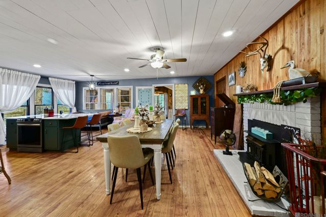 12343 Lake Rosemound Rd, St Francisville, LA 70775