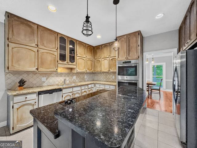 208 Melrah Hill, Peachtree City, GA 30269