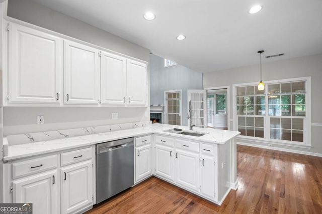 2660 Peregrine Court, Suwanee, GA 30024