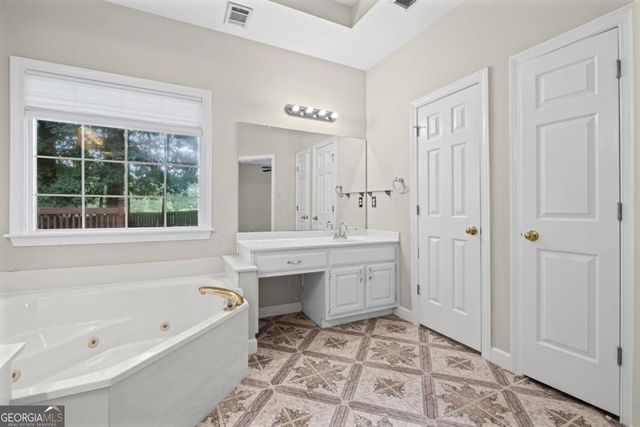 2660 Peregrine Court, Suwanee, GA 30024
