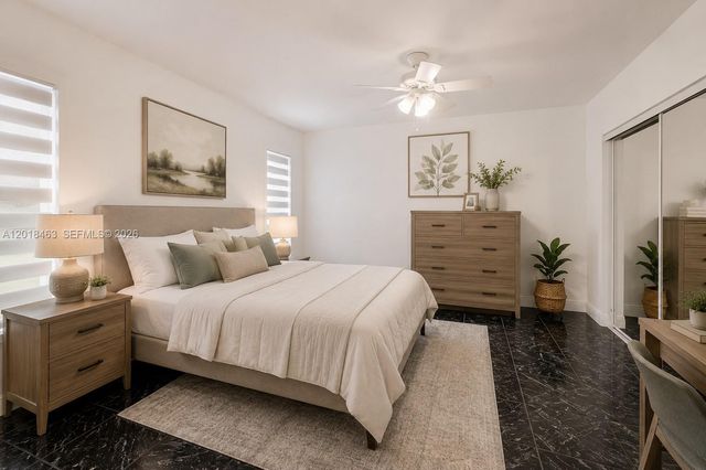 15725 SW 102nd Place, Miami, FL 33157