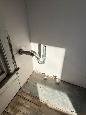 512 S Mckinney Street, Mexia, TX 76667