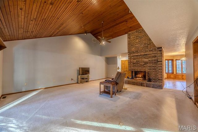 25670 Open Ridge Lane, Lebanon, MO 65536