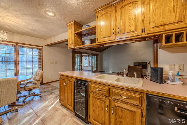 25670 Open Ridge Lane, Lebanon, MO 65536